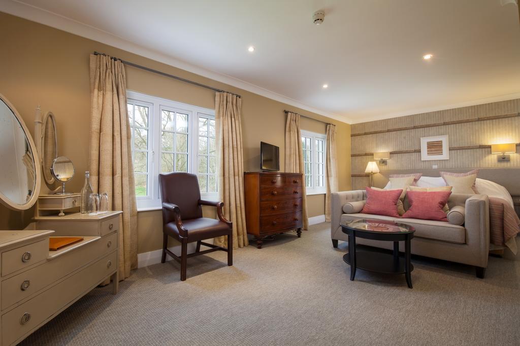Mill End Hotel แชกฟอร์ด ภายนอก รูปภาพ